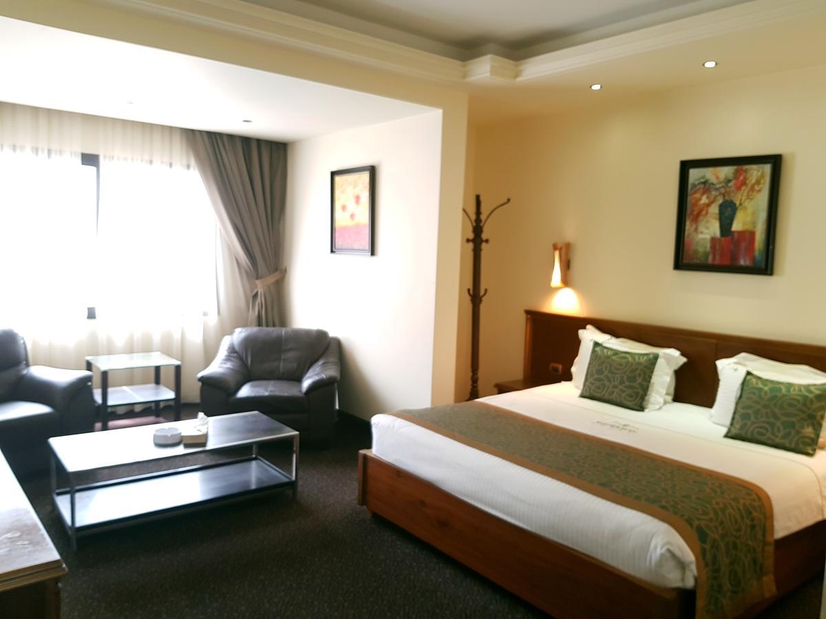 Madisson Hotel Jounieh Dış mekan fotoğraf
