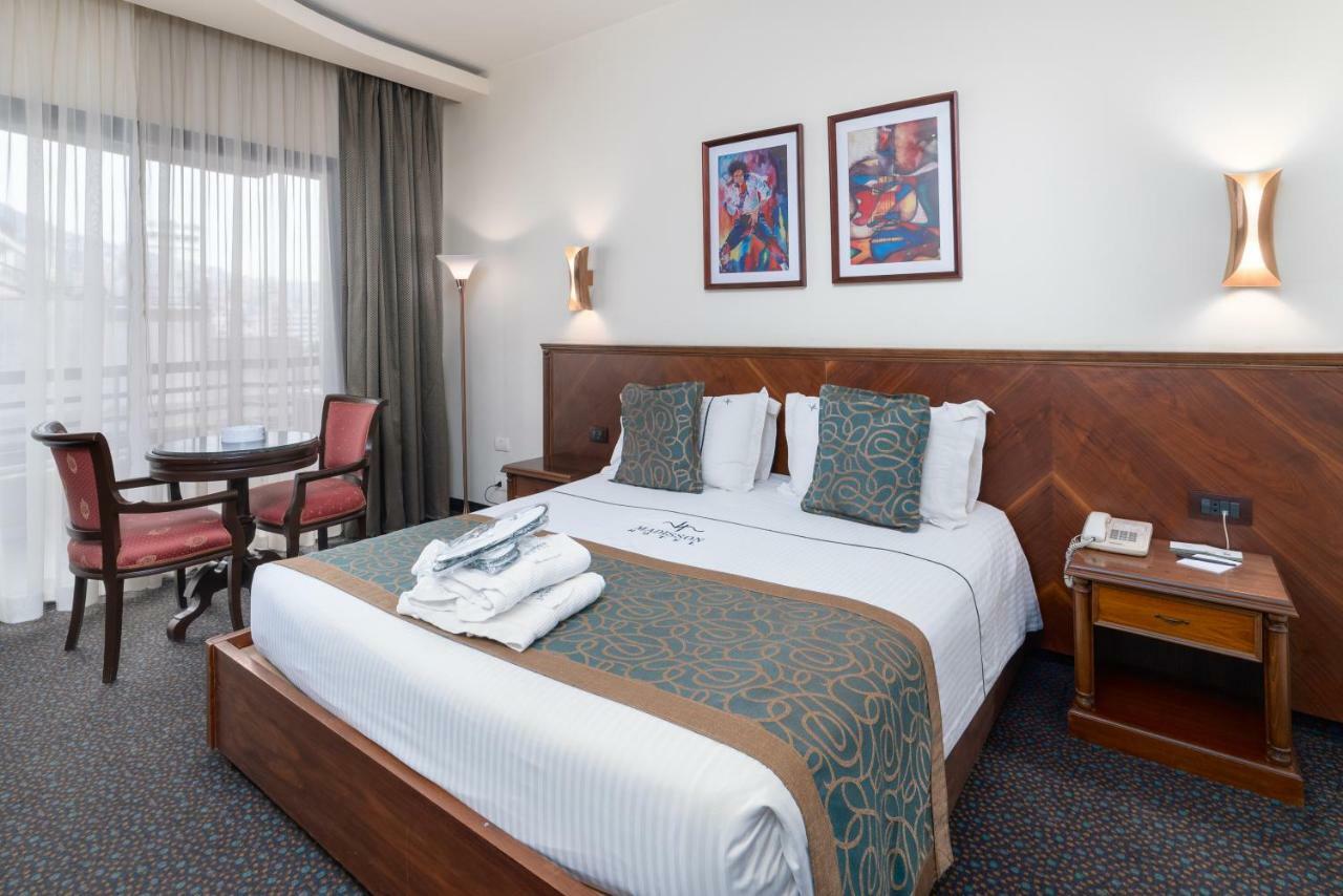 Madisson Hotel Jounieh Dış mekan fotoğraf