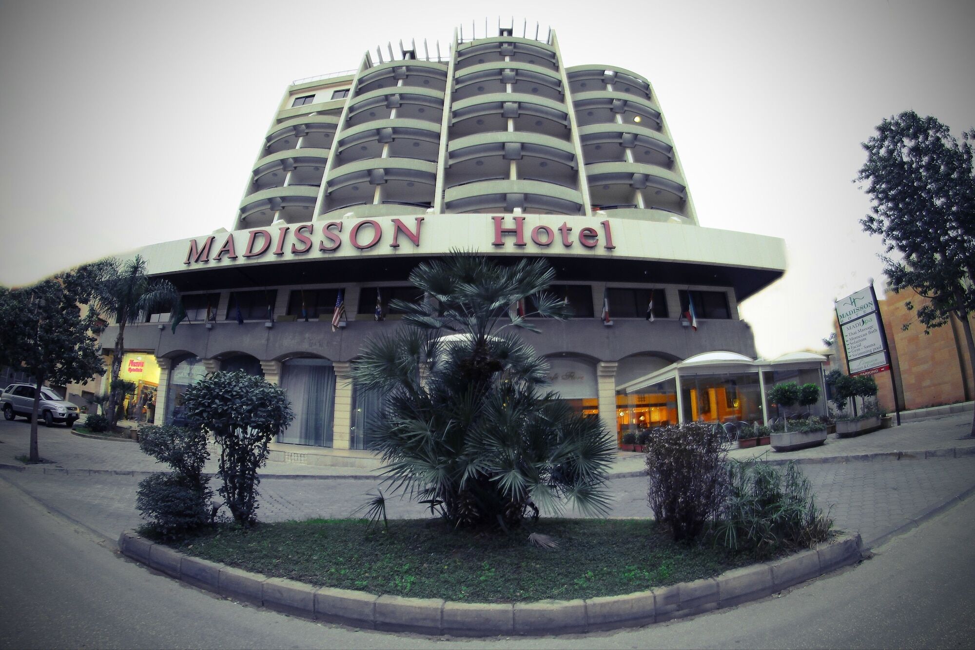 Madisson Hotel Jounieh Dış mekan fotoğraf